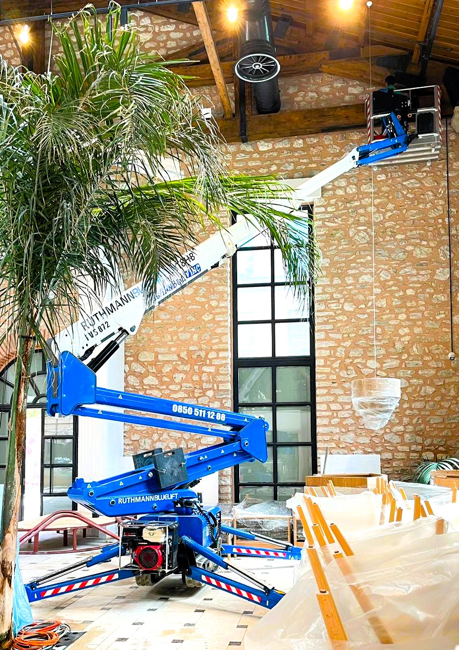 Ruthman Bluelift SA 18